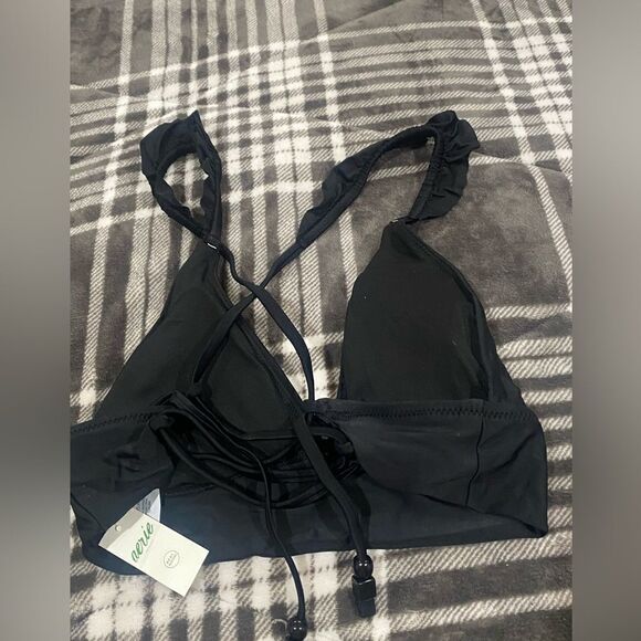 aerie Ruffle Triangle Bikini Top - Picture 6 of 9